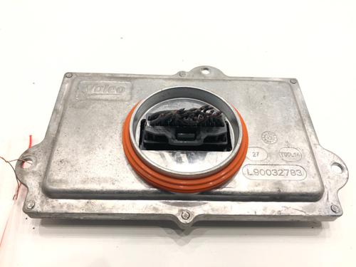 Used Xenon ballast Xenon ballast PEUGEOT 508 SW II (FC_, FJ_, F4_) 1.5 BlueHDi 130 (131 hp) 39306890 39306890