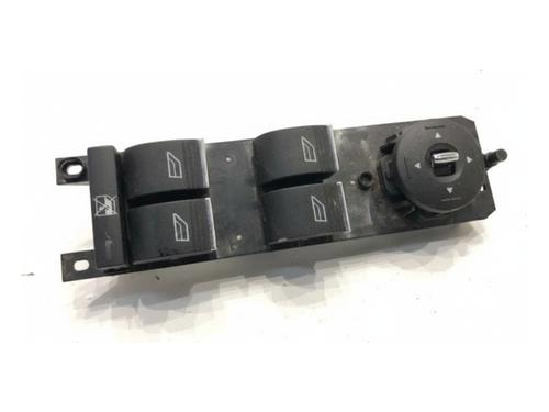 switch-ford-kuga-ii-dm2-2012-39351996 main image