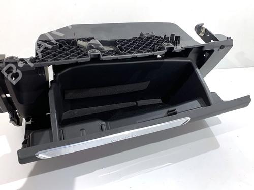Glove box JAGUAR F-PACE (X761) 2.0 TD4 | BP39324418C95 - Image 3