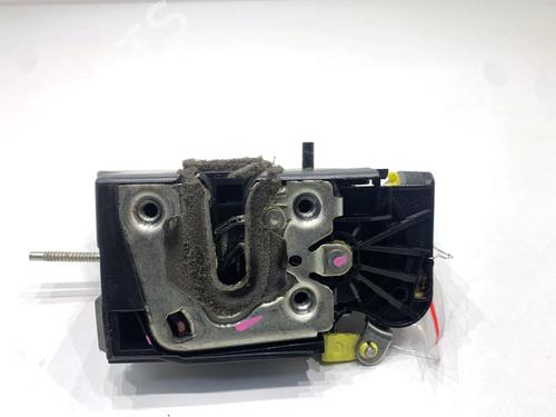 Fechadura trás esquerda Fechadura trás esquerda 39331519 39331519