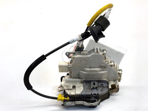 front-left-lock-audi-q5-8rb-2008-2009-2010-2011-2012-2013-2014-2015-2016-2017-2018-2019-39327684 main image