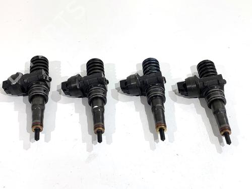 Used Injector Injector VW TOURAN (1T1, 1T2) 1.9 TDI (105 hp) 39332090 39332090