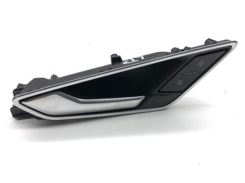 Used Front left interior door handle Front left interior door handle 39330418 39330418