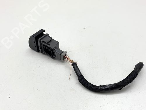 Warning switch TOYOTA C-HR (_X1_) 1.2 (NGX10_, NGX10R) | BP39365459I22 - Image 2
