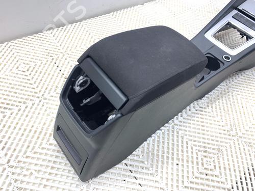 Middle console SKODA OCTAVIA III Combi (5E5, 5E6) 1.4 TSI | BP39347879I22 - Image 2