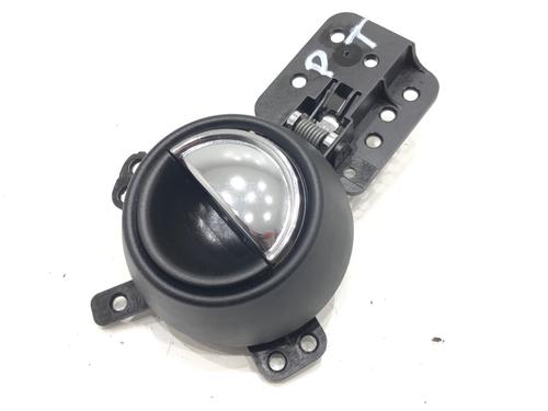 rear-right-interior-door-handle-mini-mini-countryman-f60-2016-39282463 main image