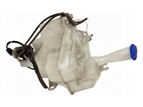 Used Windscreen washer tank Windscreen washer tank HYUNDAI i30 (GD) 1.4 (99 hp) 39704095 39704095