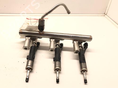 Used Injection rail Injection rail 39274010 39274010