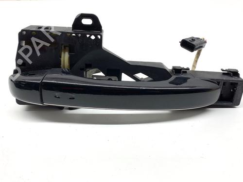 Used Front left exterior door handle Front left exterior door handle 39302244 39302244