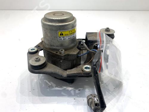 Used Vacuum pump Vacuum pump 39348213 39348213