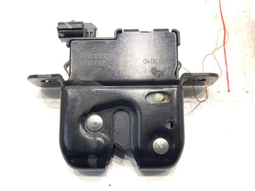 tailgate-lock-dacia-duster-hs_-2010-2011-2012-2013-2014-2015-2016-2017-2018-39289120 main image