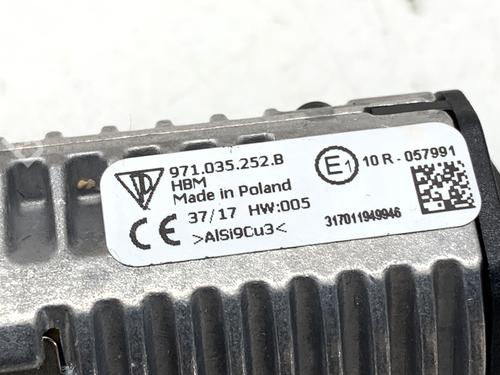 Electronic module PORSCHE CAYENNE (9YA) 3.0 AWD (9YAAA1) | BP39372231M83 - Image 4