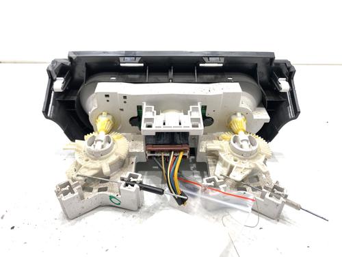 Climate control SUZUKI SWIFT III (MZ, EZ) 1.3 (RS413, ZC11S) | BP39316035I5 - Image 2