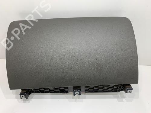 glove-box-audi-q7-4lb-2006-2007-2008-2009-2010-2011-2012-2013-2014-2015-2016-39305552 main image