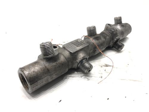 Used Injection rail Injection rail 39310749 39310749