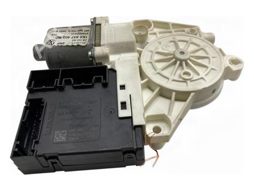 Used Right front window motor Right front window motor 39628410 39628410