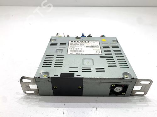 radio-renault-megane-iv-hatchback-b9amn_-2015-39339707 main image