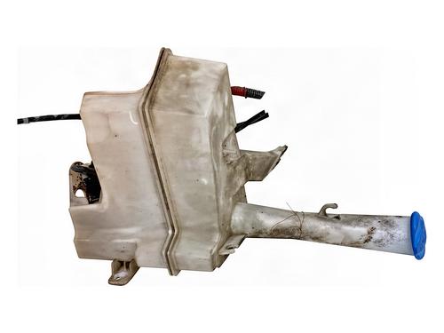 Used Windscreen washer tank Windscreen washer tank HYUNDAI i20 II (GB, IB) 1.2 (84 hp) 40001652 40001652