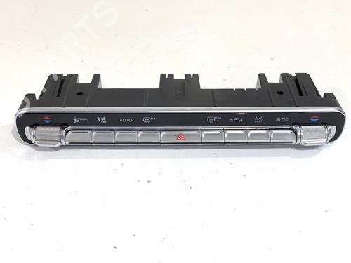 Used Climate control Climate control MERCEDES-BENZ GLE (V167) GLE 300 d 4-matic (167.119) (245 hp) 39344833 39344833