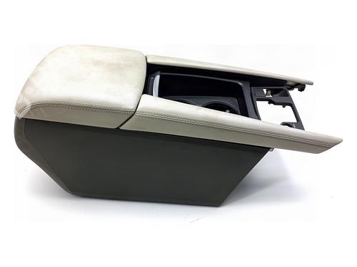 Used Middle console Middle console MAZDA 6 Estate (GJ, GL) 2.5 (192 hp) 39704022 39704022