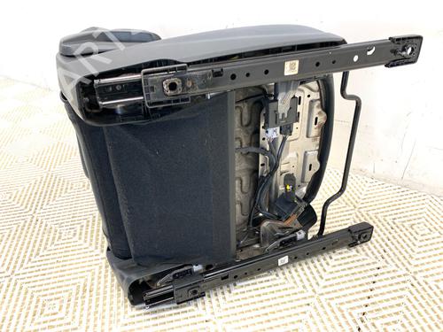 Right front seat MAZDA 6 Saloon (GJ, GL) 2.5 (GJ5FP, GL1032, GL1033) | BP39363018C16 - Image 8
