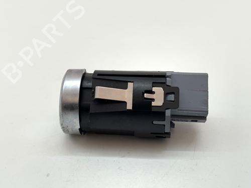 Switch VW PASSAT B8 Variant (3G5, CB5) 2.0 TDI | BP39353182I30 - Image 2