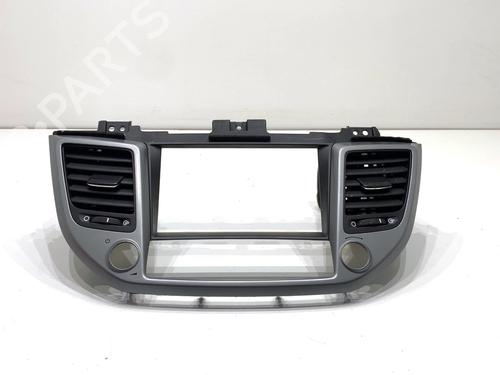 air-vent-hyundai-tucson-tl-tle-2015-2016-2017-2018-2019-2020-2021-2022-2023-39321580 main image