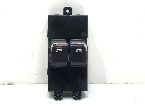 switch-kia-ceed-sportswagon-jd-2012-2013-2014-2015-2016-2017-2018-39328848 main image