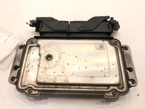 Engine control unit (ECU) FIAT LINEA (323_, 110_) 1.4 T-Jet (323AXC1A) | BP39275671M57 - Image 2