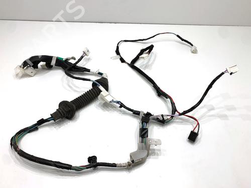 Used Wiring harness Wiring harness TOYOTA AURIS (_E18_) 1.6 (ZRE181_, ZRE185_, ZRE185R, ZRE181R) (132 hp) 39322945 39322945