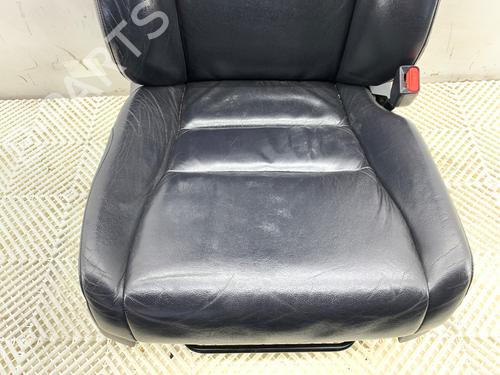 Right front seat HONDA CR-V III (RE_) 2.2 i-CTDi 4WD (RE6) | BP39314538C16 - Image 2