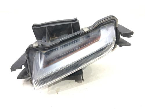 Used Left front fog light Left front fog light 39270156 39270156
