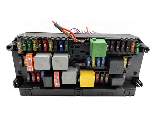 Fuse box MERCEDES-BENZ C-CLASS (W204) C 250 CGI (204.047) | BP40490164E1 - Image 1