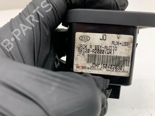 Electronic module KIA CEE'D Sportswagon (JD) 1.6 CRDi 128 | BP40489126M83 - Image 5