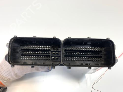 Engine control unit (ECU) VW PASSAT B8 Variant (3G5, CB5) 2.0 TDI | BP39339423M57 - Image 3