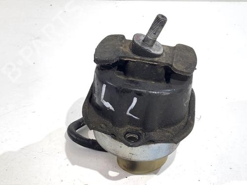 Used Engine mount Engine mount BMW X6 (F16, F86) xDrive 30 d (258 hp) 39315496 39315496