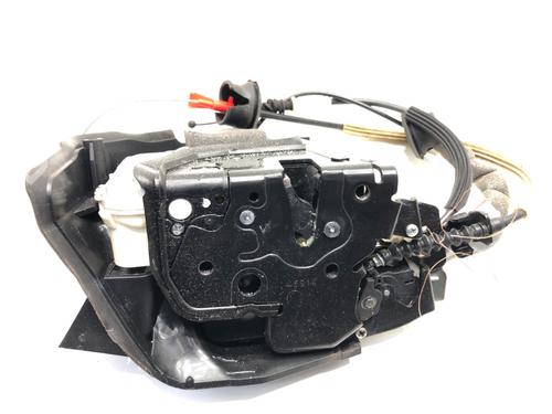 front-left-lock-audi-a8-d4-4h2-4h8-4hc-4hl-2009-2010-2011-2012-2013-2014-2015-2016-2017-2018-2019-39334303 main image