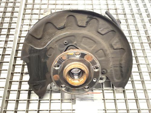 Used Right front steering knuckle Right front steering knuckle SKODA SUPERB III Estate (3V5) 2.0 TDI (150 hp) 39308050 39308050