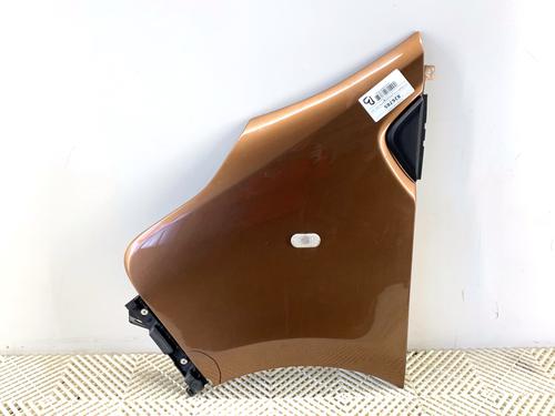 Used Left front fenders Left front fenders RENAULT TRAFIC III Bus (JG_) 1.6 dCi 125 (JGMH) (125 hp) 39315895 39315895