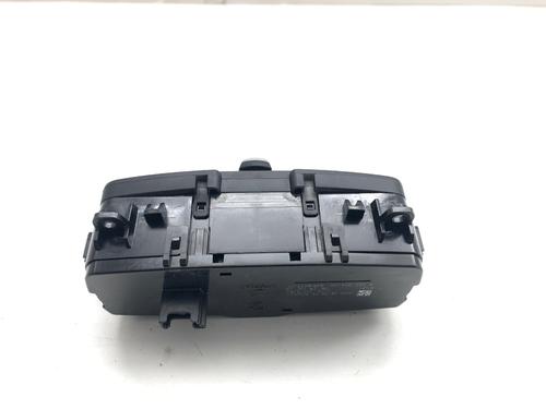 Headlight switch BMW 1 (F21) 114 i | BP39369367I24 - Image 3