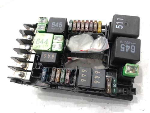Used Fuse box Fuse box 39298052 39298052