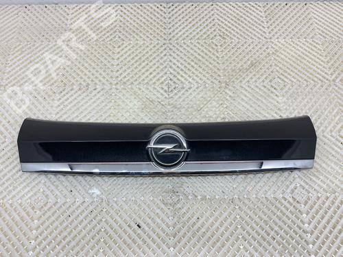 Used Tailgate trim Tailgate trim 39303253 39303253