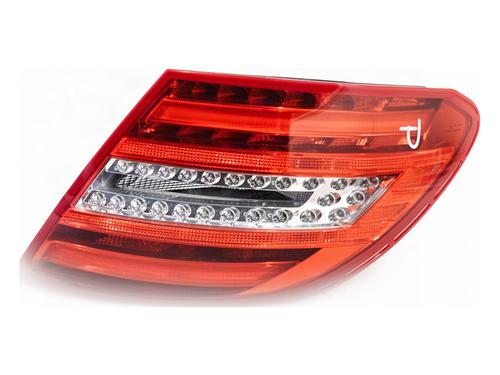 Used Right taillight Right taillight MERCEDES-BENZ C-CLASS (W204) C 250 CGI (204.047) (204 hp) 40115812 40115812