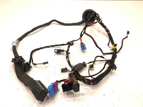 Used Wiring harness Wiring harness SKODA SUPERB III (3V3) 2.0 TDI (150 hp) 39327870 39327870