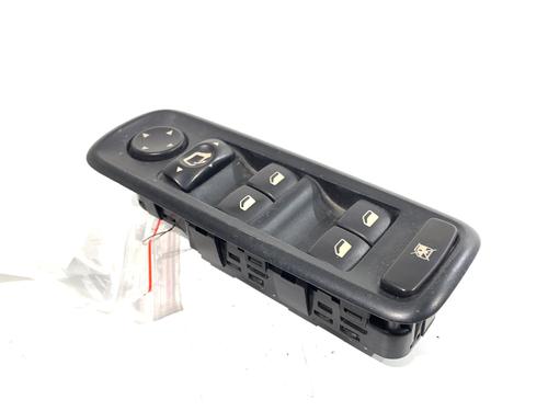 Kombi Kontakt / Stilkkontakt Kombi Kontakt / Stilkkontakt 39298425 39298425