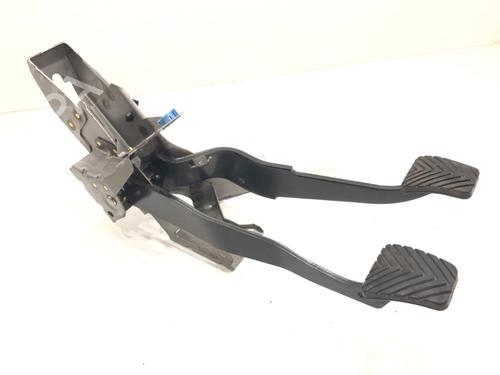 Used Pedal Pedal 39295715 39295715