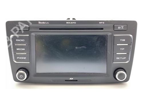 radio-skoda-yeti-5l-2009-2010-2011-2012-2013-2014-2015-2016-2017-39362582 main image