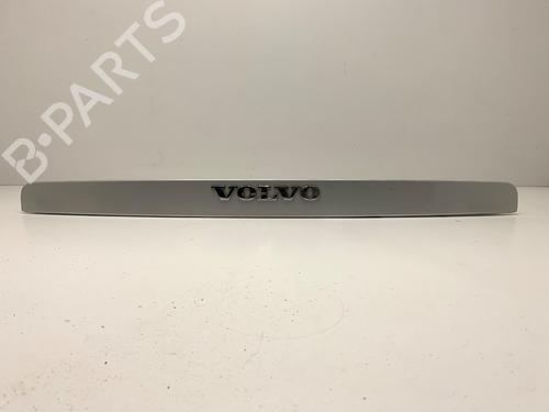 tailgate-trim-volvo-v50-545-2003-2004-2005-2006-2007-2008-2009-2010-2011-2012-39304773 main image