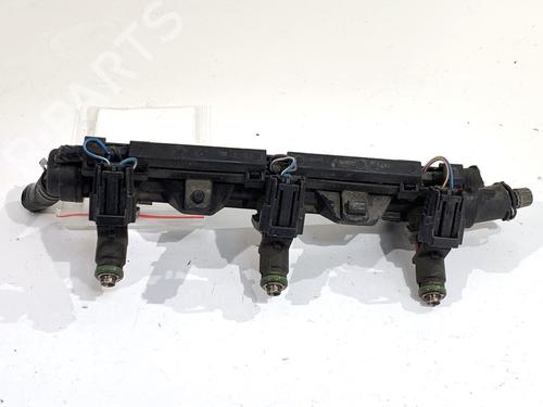 Used Injection rail Injection rail 39327247 39327247