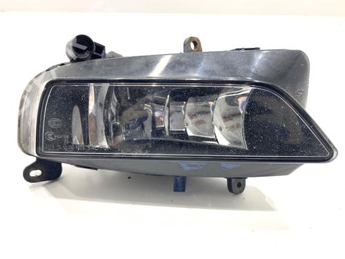 Used Right front fog light Right front fog light 39301152 39301152